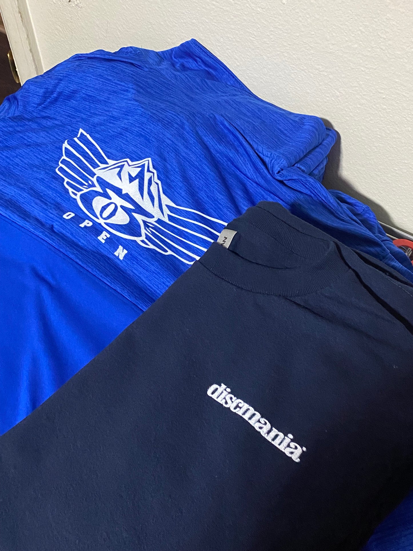 Más Wholesale T-Shirts